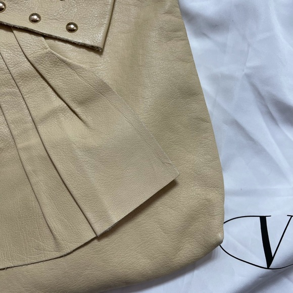 ☀️Red by Valentino bag ☀️ - Picture 2 of 8